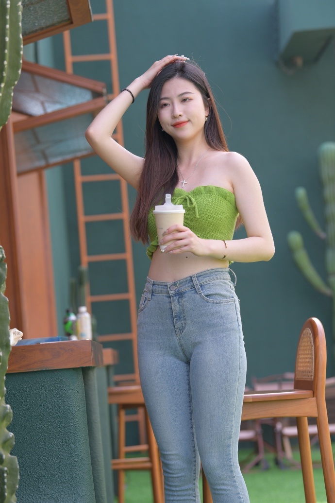 Kaiyun：穿白色jk配純白水手襪_穿白色jk配純白水手襪V(圖1)